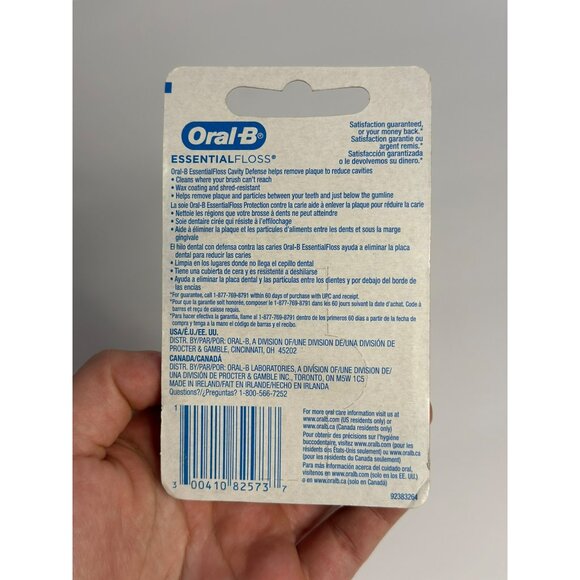 Oral-B Essential Dental Floss Cavity Defense Protection Mint 50 Meter - Picture 3 of 3